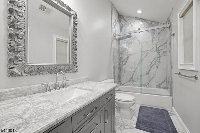 1459 Dunn Pkwy, Mountainside Boro, NJ 07092