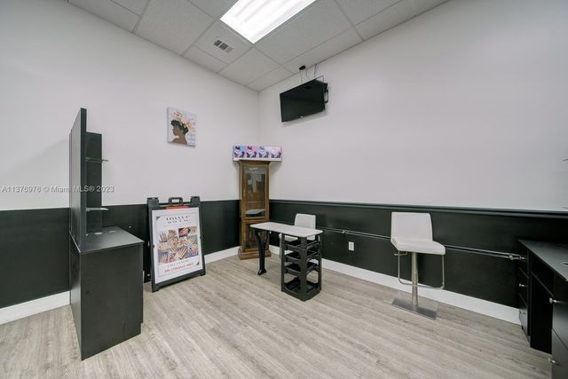 33521 S Dixie Hwy, Homestead, FL 33034