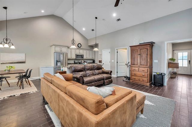 124 Tanglewood Drive, Brunswick, GA 31525