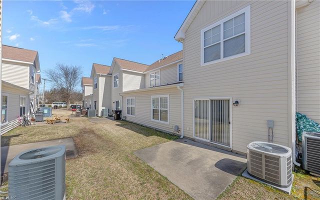 851 Norview Ave Apt 103, Norfolk, VA 23513