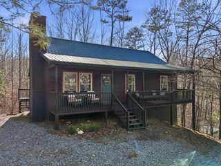 589 Spalding Circle, Ellijay, GA 30540