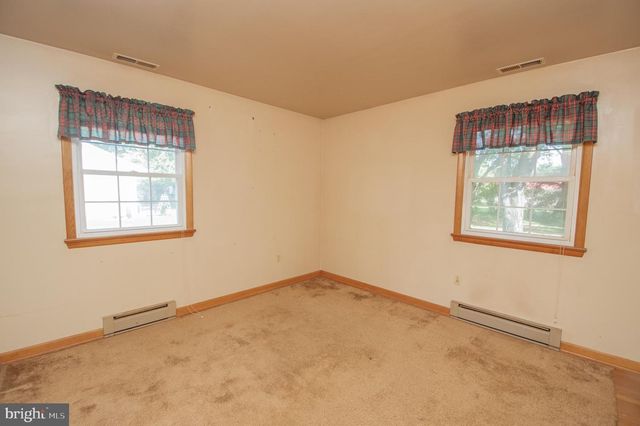 607 E PINE ST, Delmar, MD 21875