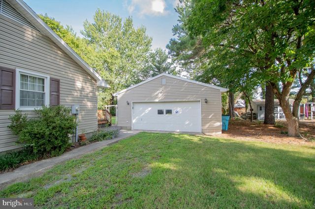 607 E PINE ST, Delmar, MD 21875
