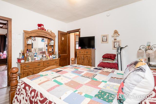 1350 Arthur Street, Muskegon, MI 49442