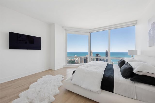 401 N Wabash Avenue 61G, Chicago, IL 60611