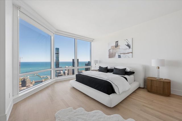 401 N Wabash Avenue 61G, Chicago, IL 60611