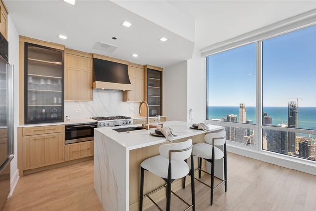 401 N Wabash Avenue 61G, Chicago, IL 60611