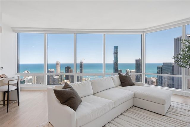 401 N Wabash Avenue 61G, Chicago, IL 60611
