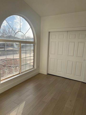 6909 Luz De La Luna Place NW, Albuquerque, NM 87114