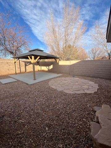 6909 Luz De La Luna Place NW, Albuquerque, NM 87114