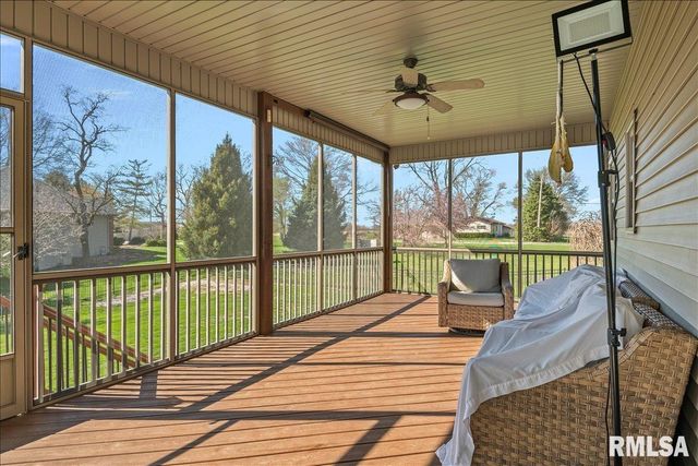 2505 CENTENNIAL Drive, Springfield, IL 62711