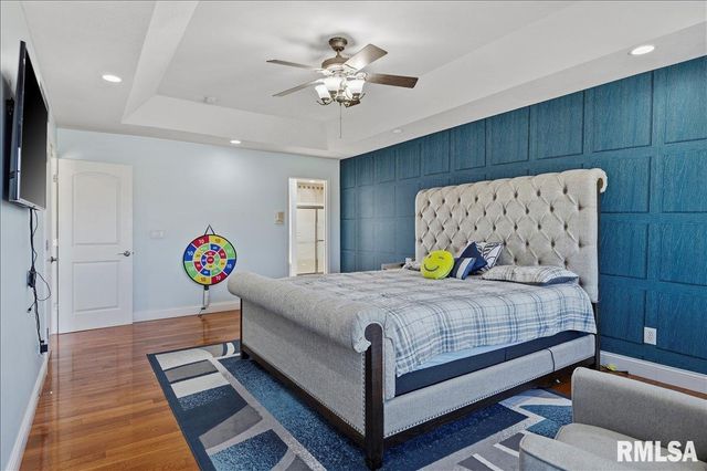 2505 CENTENNIAL Drive, Springfield, IL 62711