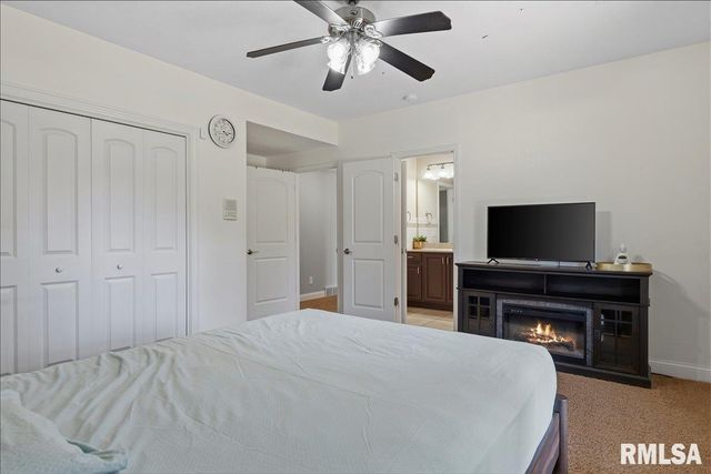 2505 CENTENNIAL Drive, Springfield, IL 62711