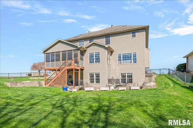 2505 CENTENNIAL Drive, Springfield, IL 62711