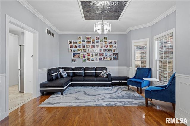 2505 CENTENNIAL Drive, Springfield, IL 62711