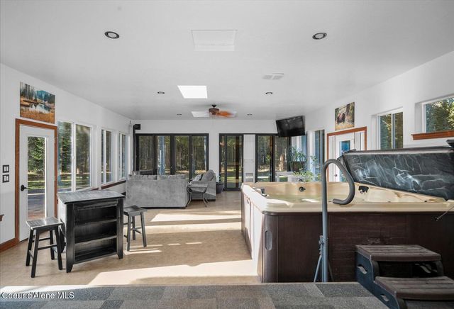 4529 E Diagonal Rd, Rathdrum, ID 83858