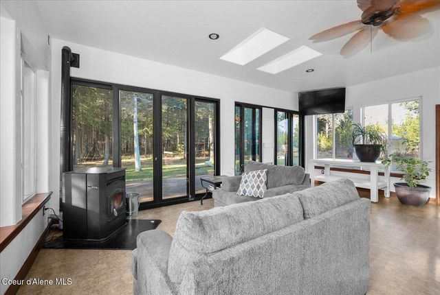 4529 E Diagonal Rd, Rathdrum, ID 83858