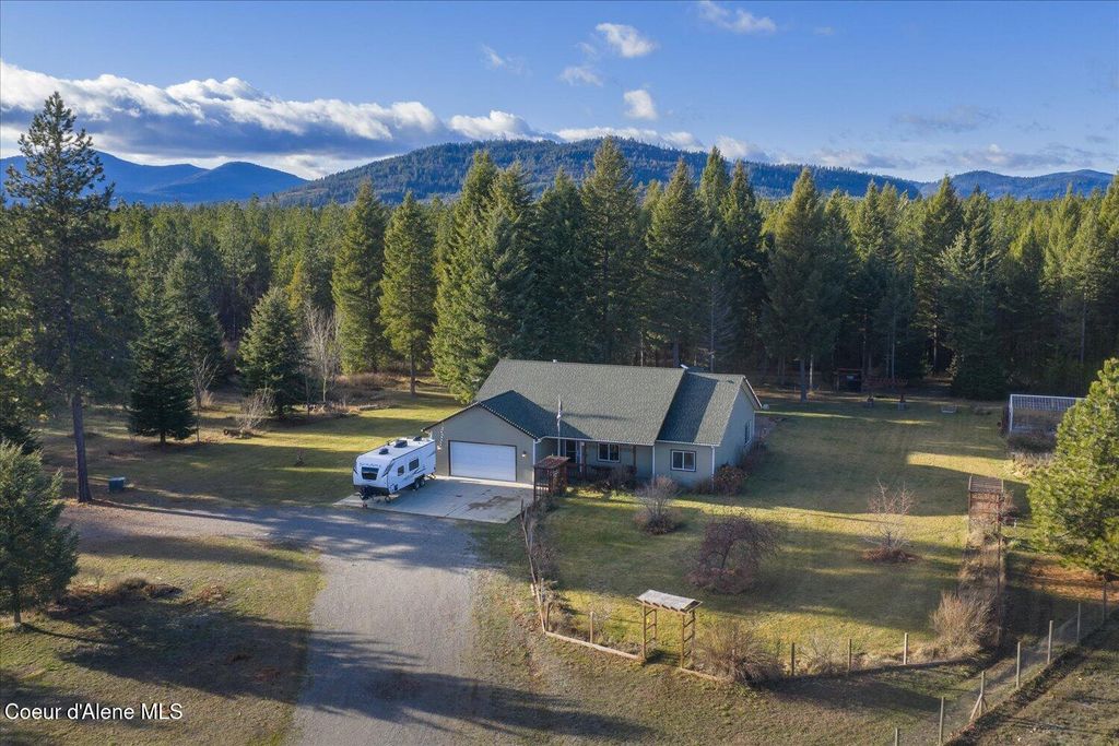 4529 E Diagonal Rd, Rathdrum, ID 83858
