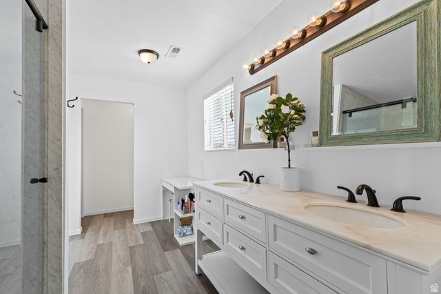 475 WELLINGTON DR, Kaysville, UT 84037