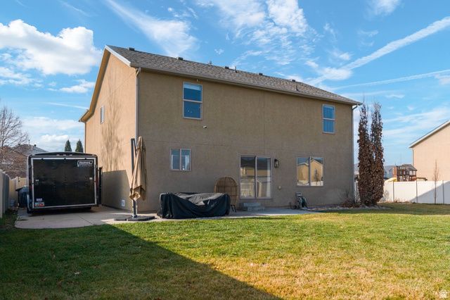 475 WELLINGTON DR, Kaysville, UT 84037