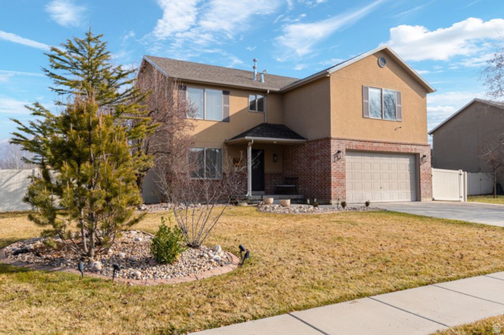 475 WELLINGTON DR, Kaysville, UT 84037