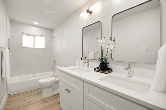6034 Willowbend Boulevard, Houston, TX 77096