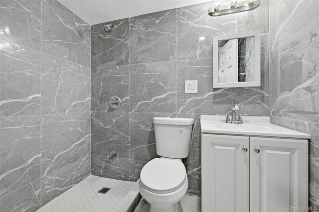 21536 Hillside Avenue, Queens Village, NY 11427