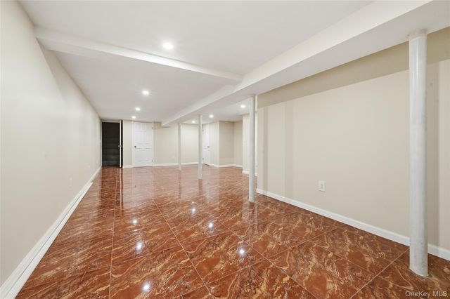 21536 Hillside Avenue, Queens Village, NY 11427