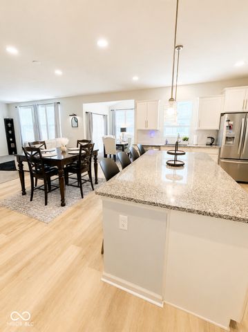 8285 Terryglass Court, Avon, IN 46123