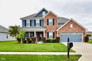 8285 Terryglass Court, Avon, IN 46123