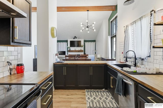 3368 S 133rd Street, Omaha, NE 68144