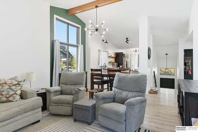 3368 S 133rd Street, Omaha, NE 68144