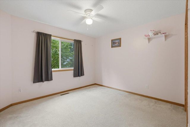 505 Deerwood Court, Hammond, WI 54015