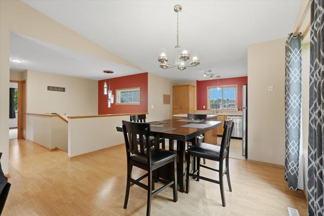 505 Deerwood Court, Hammond, WI 54015