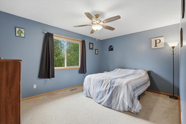 505 Deerwood Court, Hammond, WI 54015
