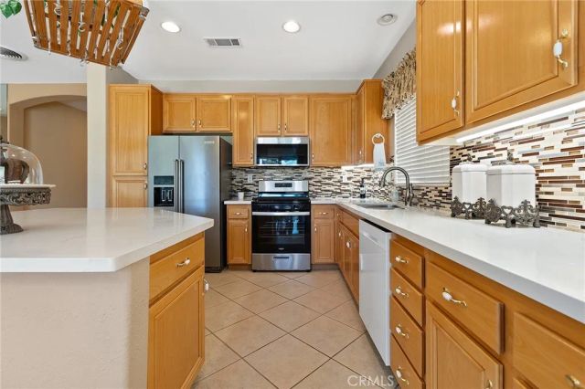 29530 Warmsprings, Menifee, CA 92584