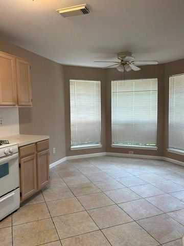 7854 Yellow Pine Drive, Houston, TX 77040