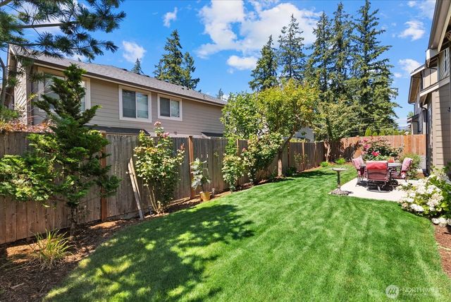 3527 NE . 7th Street, Renton, WA 98056