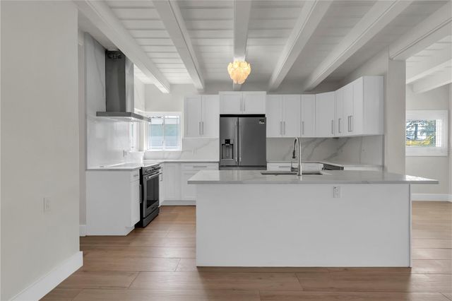 8820 GULF BOULEVARD, St Pete Beach, FL 33706