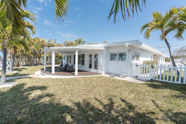 8820 GULF BOULEVARD, St Pete Beach, FL 33706