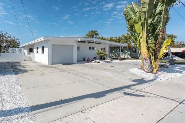 8820 GULF BOULEVARD, St Pete Beach, FL 33706