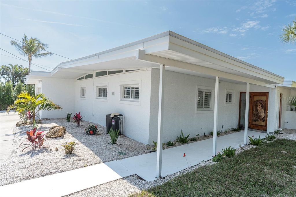 Image 3 of property listing at 8820 GULF BOULEVARD, St Pete Beach, FL 33706