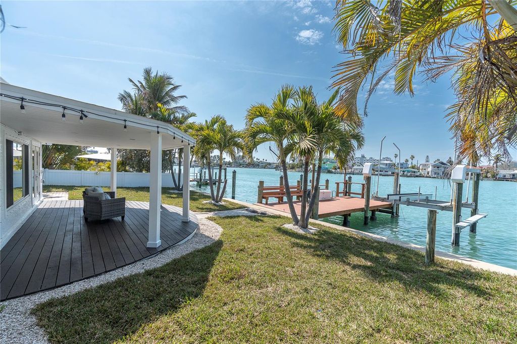 Image 31 of property listing at 8820 GULF BOULEVARD, St Pete Beach, FL 33706