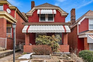 106 Romeyn St, Knoxville, PA 15210