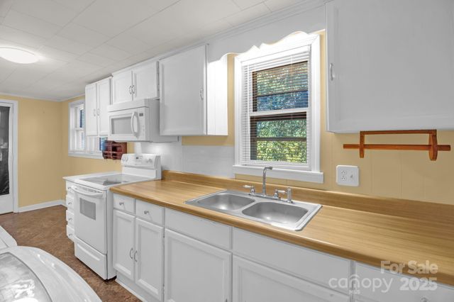 414 Forest Avenue, Albemarle, NC 28001