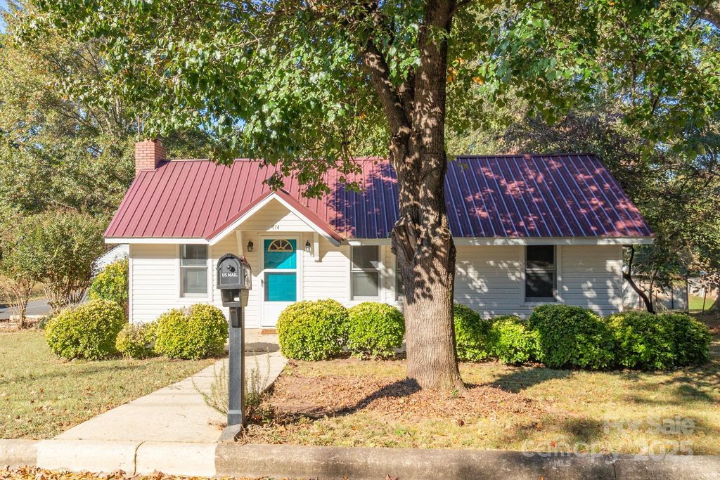 414 Forest Avenue, Albemarle, NC 28001