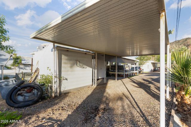 10401 N CAVE CREEK Road 324, Phoenix, AZ 85020