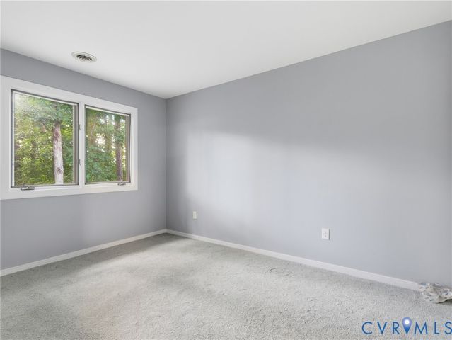 4704 Snowmass Rd, Glen Allen, VA 23060