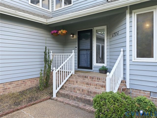4704 Snowmass Rd, Glen Allen, VA 23060