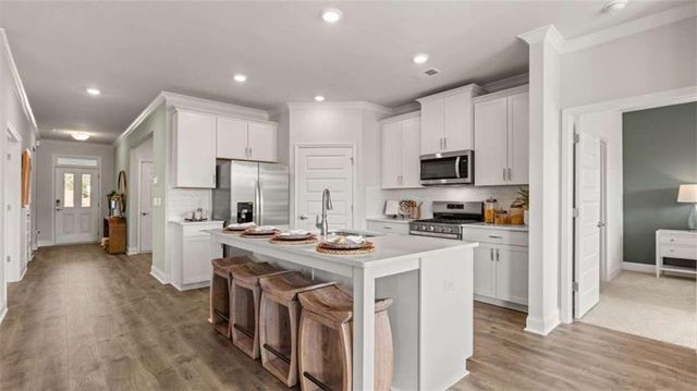 729 Myrica Avenue, Locust Grove, GA 30248